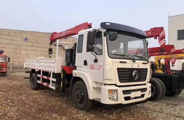 東風(fēng)錦程隨車吊